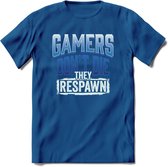 Gamers don't die T-shirt | Donker Blauw | Gaming kleding | Grappig game verjaardag cadeau shirt Heren – Dames – Unisex | - Donker Blauw - M