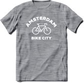 Amsterdam Bike City T-Shirt | Souvenirs Holland Kleding | Dames / Heren / Unisex Koningsdag shirt | Grappig Nederland Fiets Land Cadeau | - Donker Grijs - Gemaleerd - L