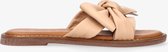 Tango | Audrey 1-c natural bow slipper - cognac sole | Maat: 38