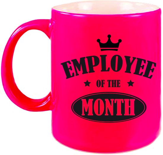 Foto: 1x stuks collega cadeau mok beker employee of the month werknemer van de maand neon roze personeel cadeau