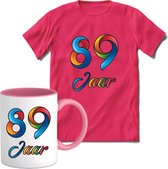 89 Jaar Vrolijke Verjaadag T-shirt met mok giftset Roze | Verjaardag cadeau pakket set | Grappig feest shirt Heren – Dames – Unisex kleding | Koffie en thee mok | Maat XXL