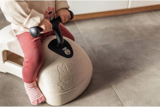 Scoot and Ride Miffy - My first - loopwagen - wit - nijntje - vanaf 6 maanden van Scoot and Ride — afbeelding 4