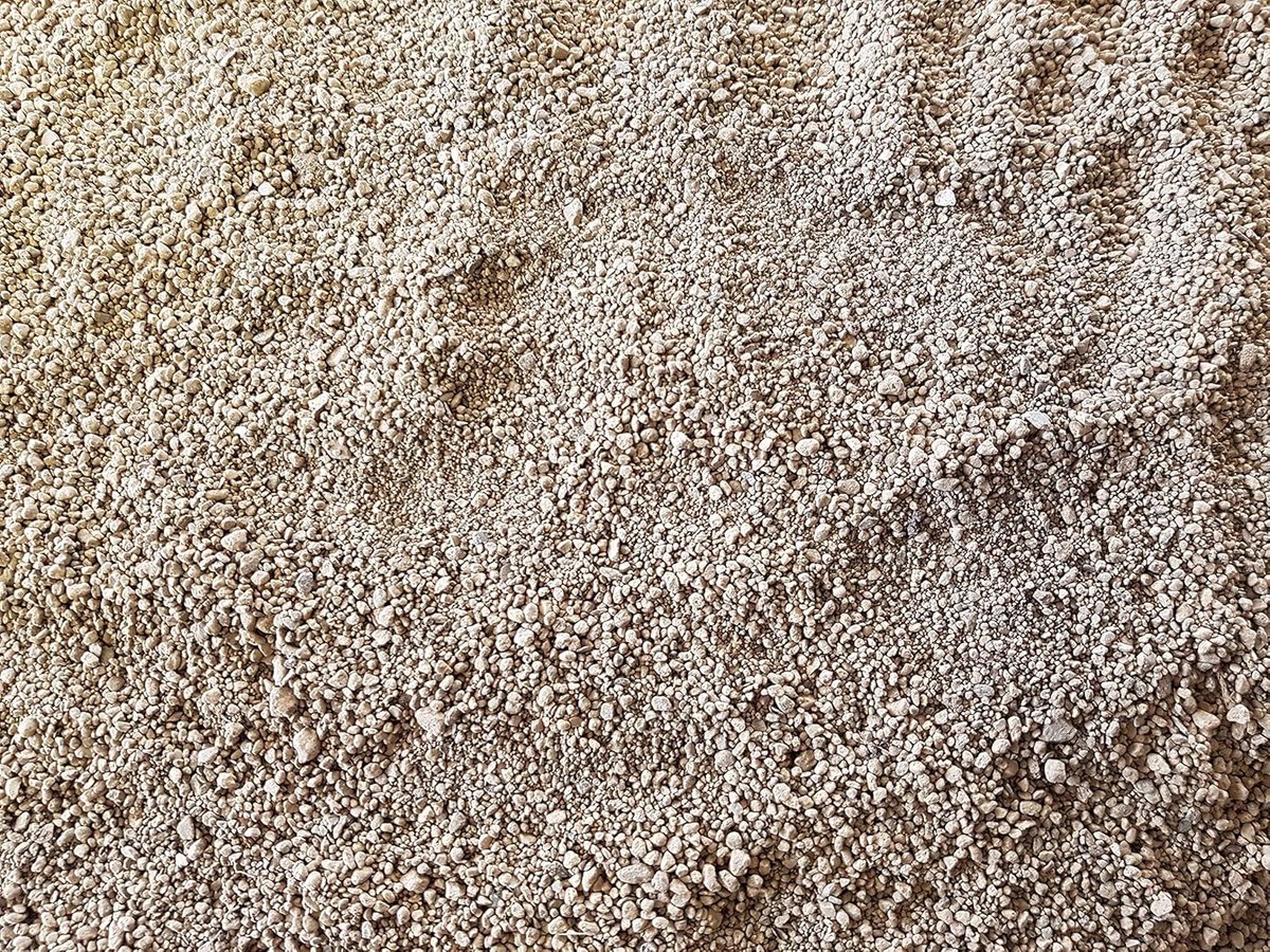 Pumice Granulate - Lava Steen Substraat - Planten Verzorgen - Ademend Bodemverbeteraar - 12.5kg 0-4mm - Grijs