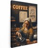 Een close-up van een canvas schilderij. Een barista in een schort schenkt melk in een kan. De tekst "COFFEE" is met lampjes verlicht en er staat "BUT first COFFEE".