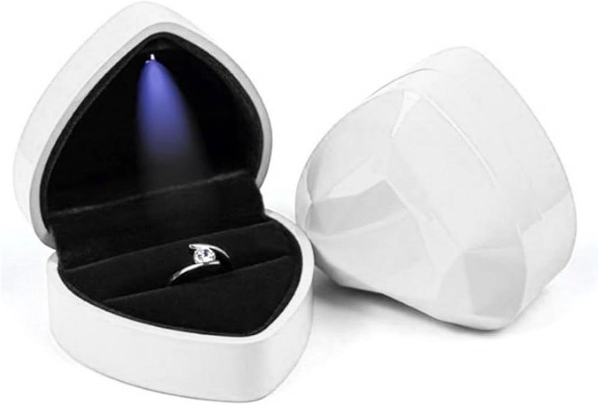 Ringendoos Hartvormig - Juwelendoosje LED - Cadeau Presentatie - Met Ingebouwd Licht - Met Batterijen - Rood