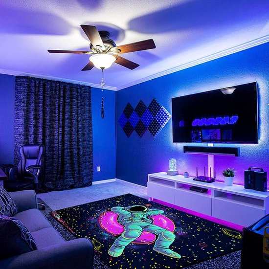 Astronauten Tapijt - Glow in the dark vloerkleed - Kinderkamer decoratie - UV reactief ontwerp - 120 x 180 cm — afbeelding 2