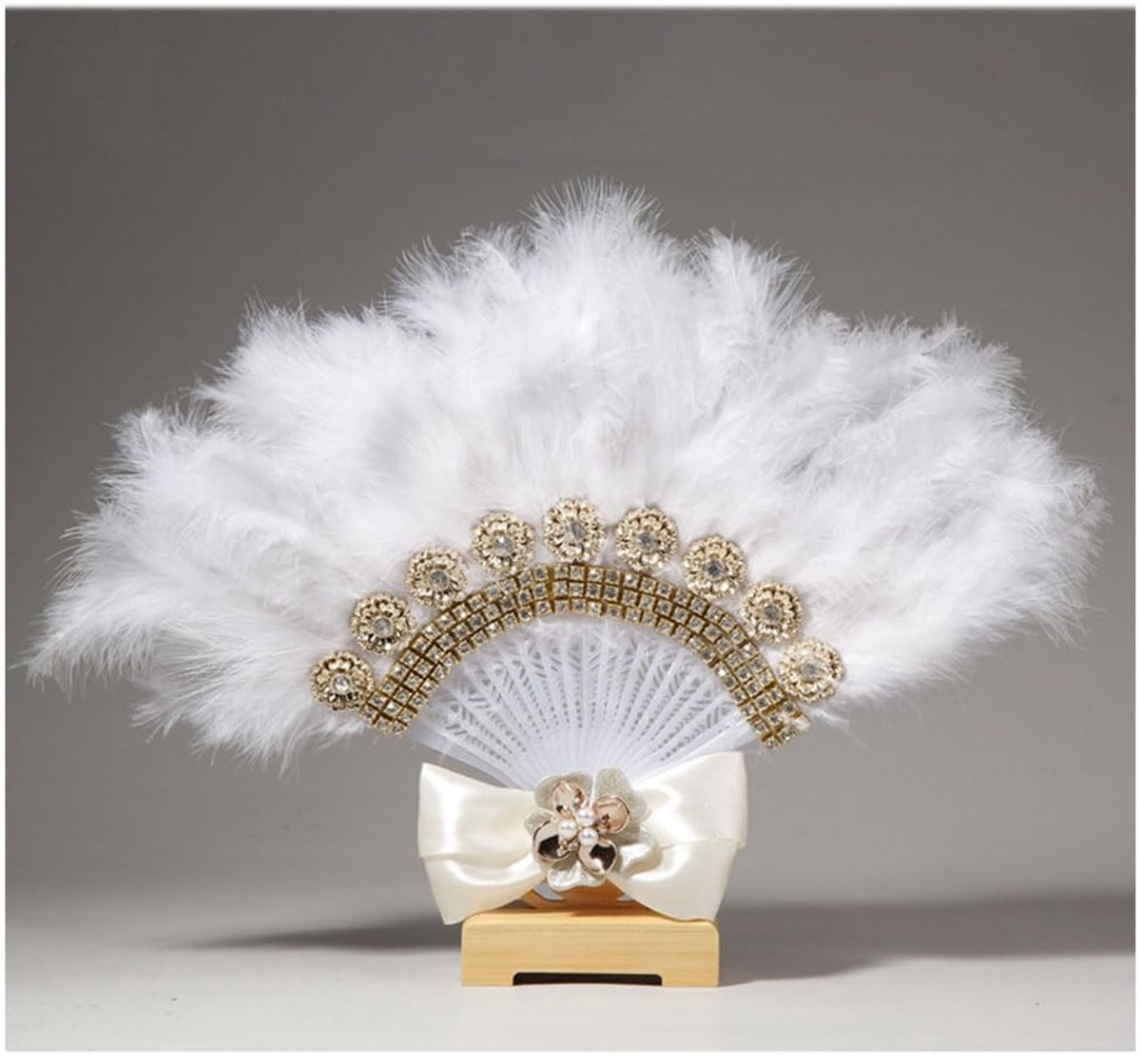 Allecto - Vrouwen Fan - Handventilator - Elegant en Stijlvol - Wit - Bruiloft Accessoire - Perfect voor Dans en Feest - Geschikt voor Verjaardag en..