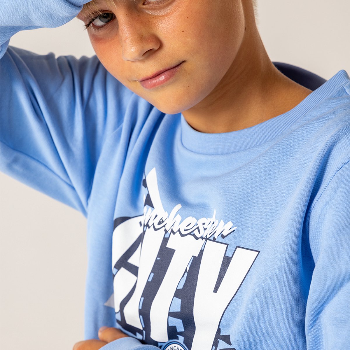 Manchester City Sweater Kinderen - Maat 128 - Jongens & Meisjes - Voetbalkleding - Man City - Fankleding - Voetbal - Trui - Officiële Merchandise