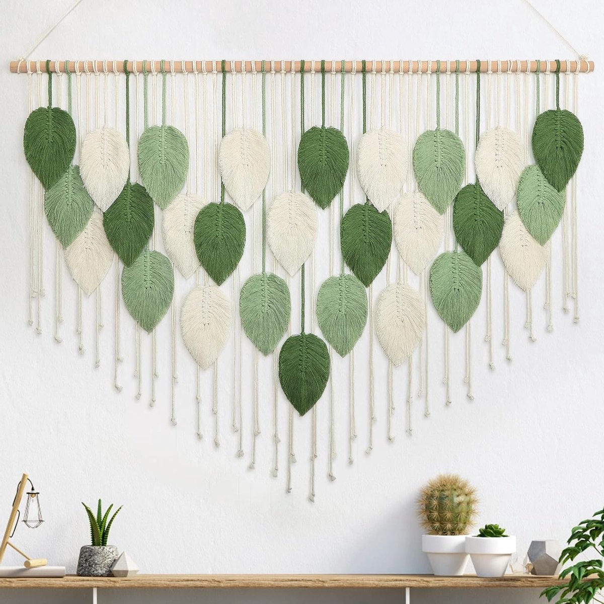 Grote Boho Macramé Wandtapijt met Handgemaakte Kwasten en Bladmotief voor Slaapkamer en Woonkamer (Groen Beige 130x85cm) - Unieke Wanddecoratie, Bohemian Stijl, Interieuraccessoires