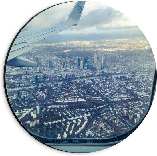 Dibond Wandcirkel - Uitzicht over Stad vanuit Vliegtuig - 20x20cm Foto op Aluminium Wandcirkel (met ophangsysteem)