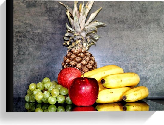 Canvas  - Verschillende Soorten Fruit bij Grijze Muur - 40x30cm Foto op Canvas Schilderij (Wanddecoratie op Canvas)