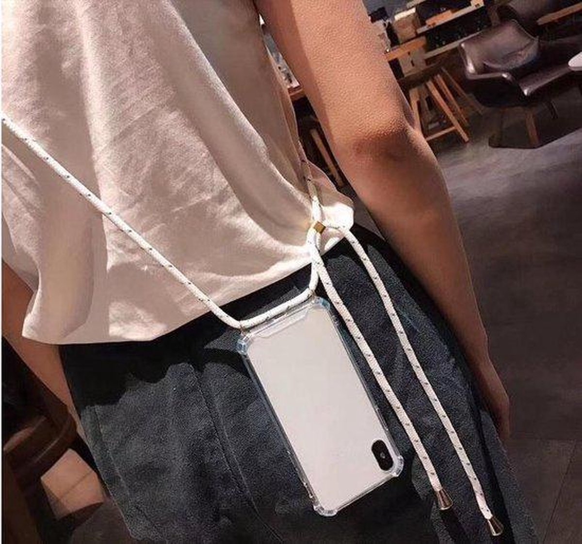moex Mobielketting, compatibel met Xiaomi Mi A2 - hoesje met in lengte verstelbaar koord, hoesje dat je om je schouder kunt dragen, siliconen hoesje, transparant met afneembaar koord, Grijs