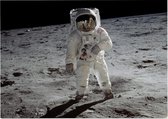 Buzz Aldrin walks on the moon (maanlanding) - Foto op Posterpapier - 42 x 29.7 cm (A3)