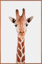 JUNIQE - Poster met kunststof lijst Giraffe -13x18 /Bruin & Wit