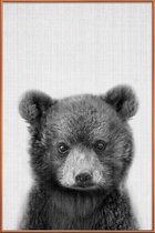 JUNIQE - Poster met kunststof lijst Beer zwart-wit foto -60x90 /Grijs