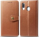 Retro effen kleur lederen gesp Mobiele telefoon bescherming lederen tas met fotolijst & kaartsleuf & portemonnee & beugel functie voor Galaxy A40 (bruin)