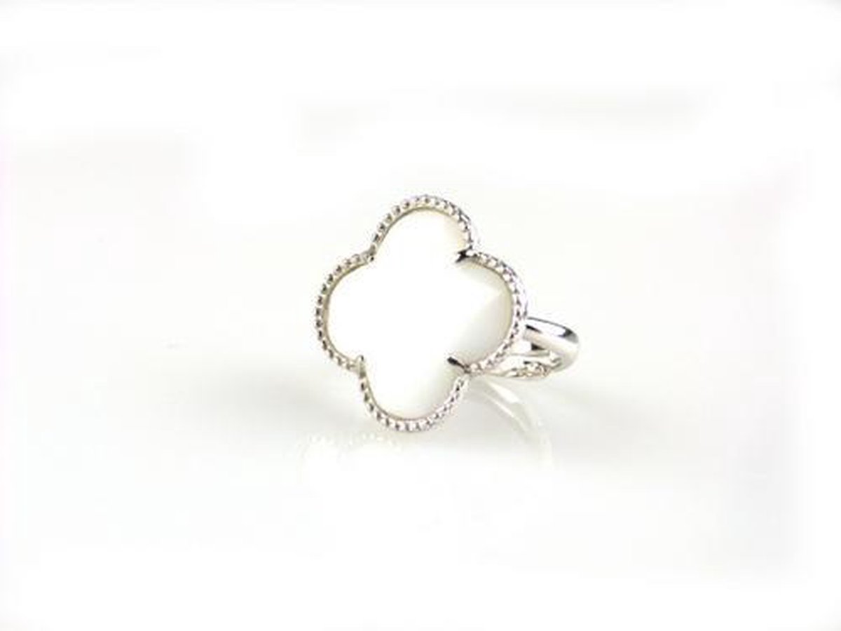 model Fiori ring in zilver wit