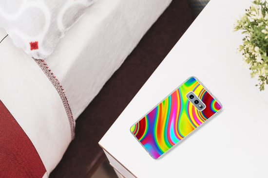 Coque Samsung Galaxy S10e - Art - Vagues - Couleurs - Psychédélique - Coque de téléphone en Siliconen