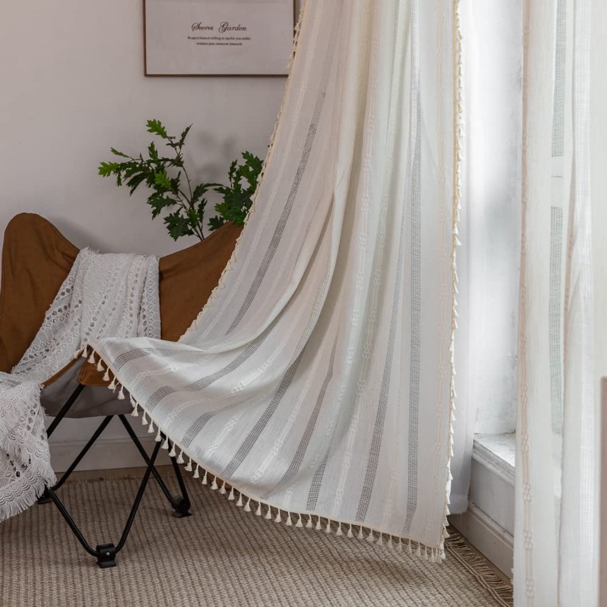 Ibenzoa Vintage Boho Gordijnen Set van Twee - Lichtdoorlatend Katoen en Linnen met Kwastjes voor Woon- en Slaapkamer wit