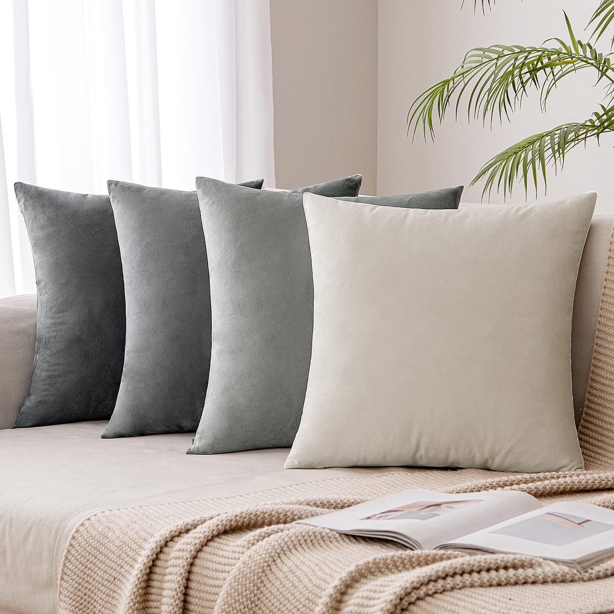 Ibenzoa Set van 4 Luxe Fluwelen Kussenhoezen 40 x 40 cm met Elegant Kleurverloop Design Velvet Grey series