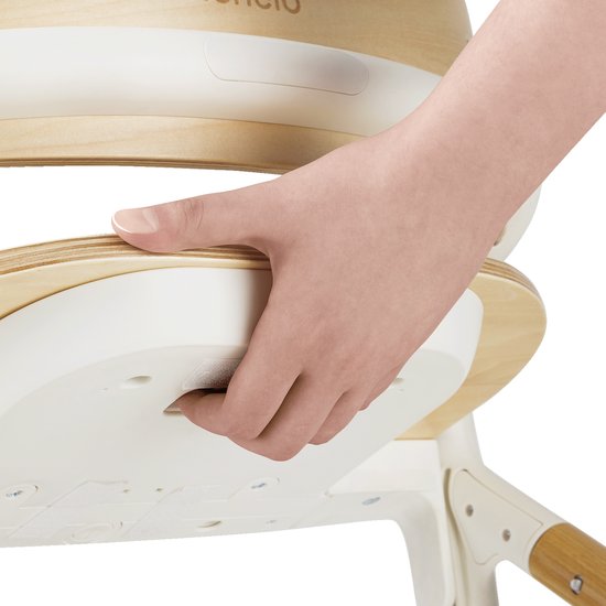 Chaise haute en bois Lionelo Celia 3 en 1 – De Bébé à adulte – Siège et repose-pieds réglables – Harnais 5 points – Revêtement en Eco– Comprend BabySet et plateau – Capacité de charge jusqu'à 90 kg