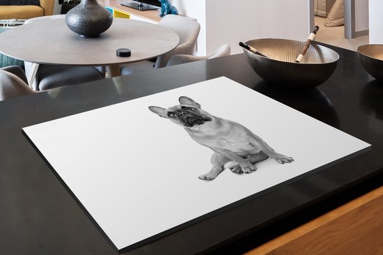 KitchenYeah® Inductie beschermer 80x52 cm - Portret van een Franse buldog op een witte achtergrond - zwart wit - Kookplaataccessoires - Afdekplaat voor kookplaat - Inductiebeschermer - Inductiemat - Inductieplaat mat