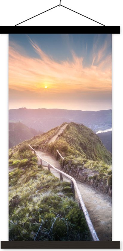 Porte-affiche avec affiche - Affiche scolaire - Montagnes - Soleil - Nature - 60x120 cm - Lattes noires