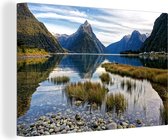 Canvas Schilderij Landschap van het Nationaal park Fiordland op Zuidereiland - 140x90 cm - Wanddecoratie