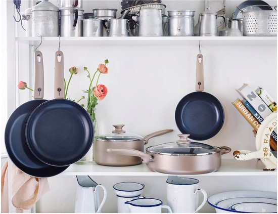 GreenPan Cambridge Koekenpan 28cm - PFAS-vrije antikleeflaag – Koekenpan inductie - Keramische koekenpan – Ovenbestendig tot 160°C – Koudgrepen - Brons
