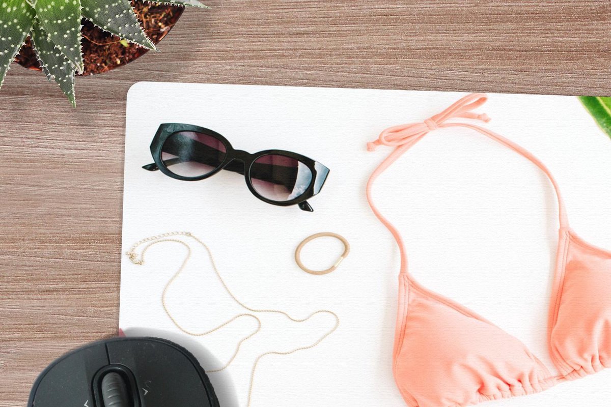 Muismat 30x30 cm - Mousepad Bikini - Roze - Zonnebril - Muismatten