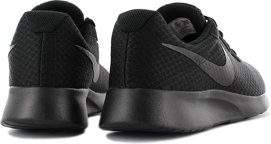 Nike Tanjun Heren Sneakers - Black/Black-Anthracite - Maat 44 - Nike