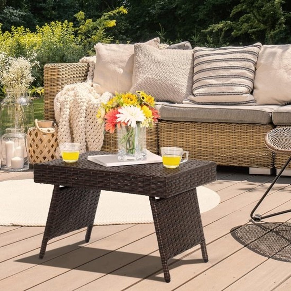 Inklapbare rattan tuintafel - Bijzettafel voor balkon - Weerbestendig - Ruimtebesparend - Staalframe - 45 kg draagkracht - Zonder montage - Voor buiten, balkon, tuin en camping - Koffietafel
