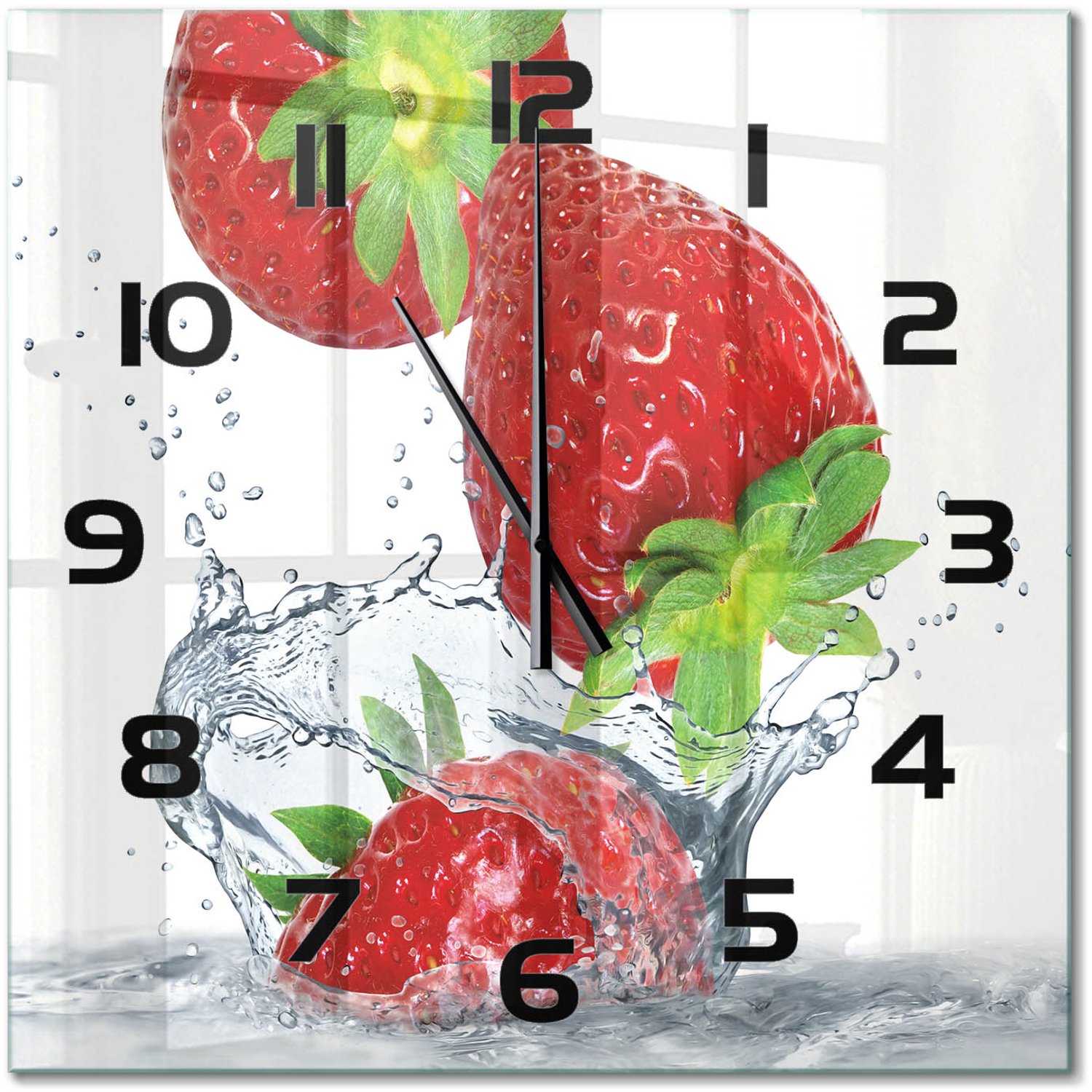 TULUP Wandklok - Aardbeien en water Glazen Wandklok Design - 60x60 cm - Rood Klok Glas Met Opdruk - Zwarte handen - Vierkante Klok - Wandklok Glas Met Motief - Decoratieve Glazen Klok