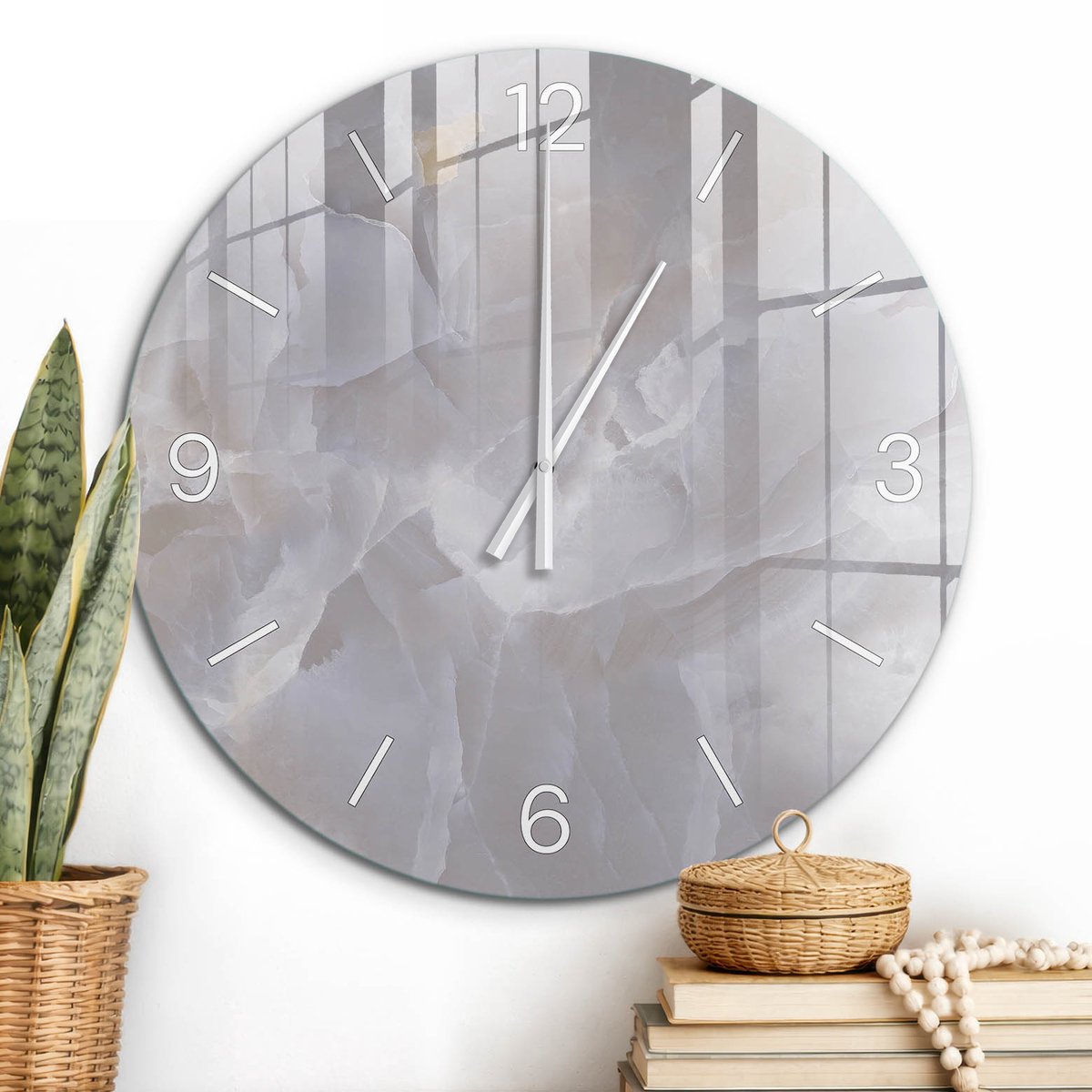 ArtPrintCave Beige Glazen Klok - Wandklok 60 cm - Muurklok Rond - Marmerpatroon Unieke Klok - Abstractie Stille Wandklok - Witte Klokwijzers