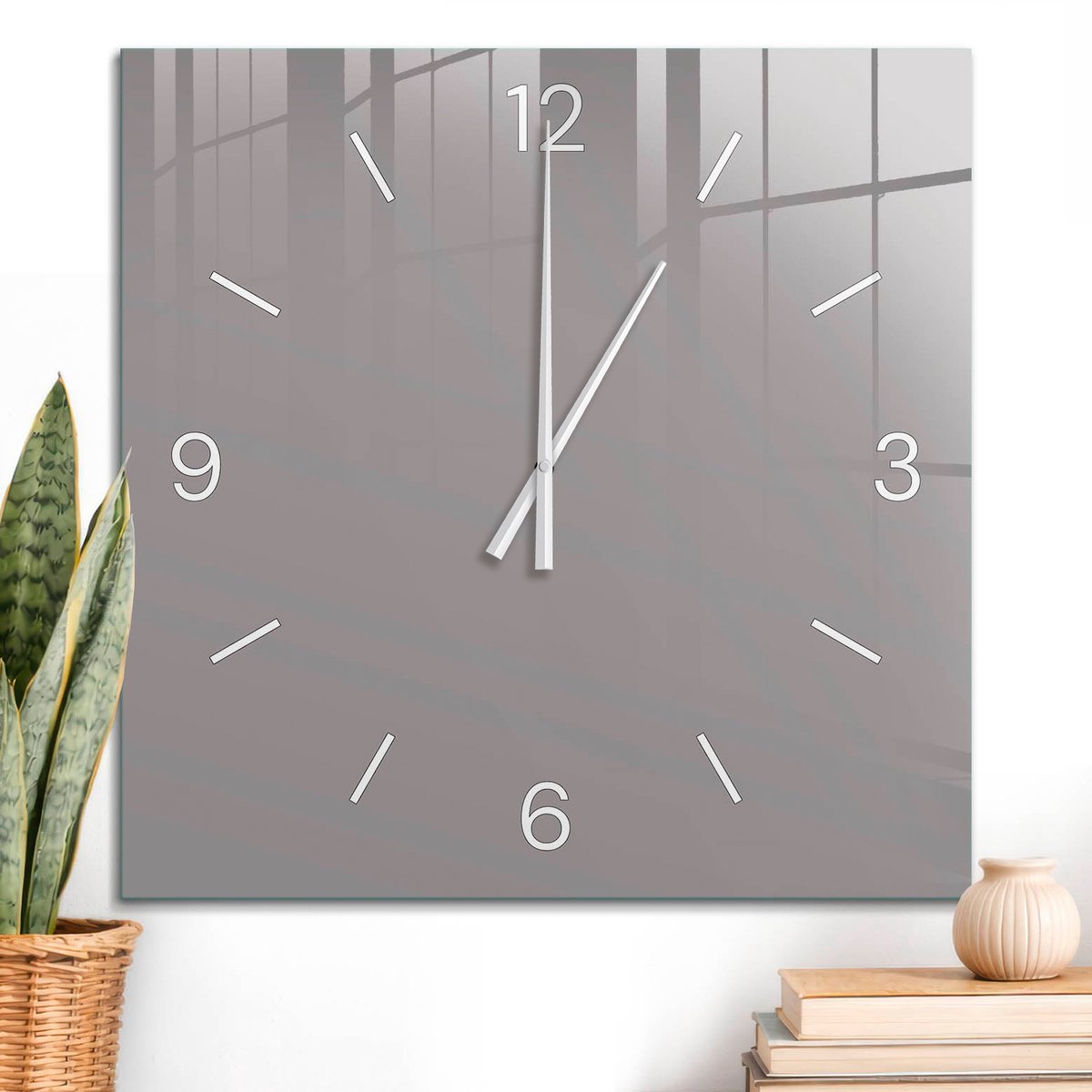 ArtPrintCave Paars Glazen Klok - 60x60 cm - Wandklok Vierkant - Asgrijs Stille Wandklok - Abstractie Wandklok Keuken - Witte Klokwijzers