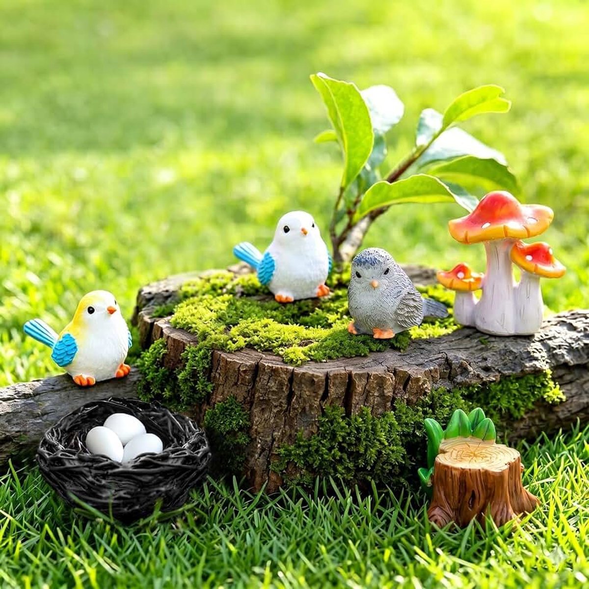 Feeëntuinaccessoires voor buiten, 7 stuks miniatuurtuinaccessoires, vogelfiguren, mini-vogelfiguur met vogelnest, boomstronk, miniatuurdecoratie, mini-paddenstoeldecoratie voor tuinmeubels