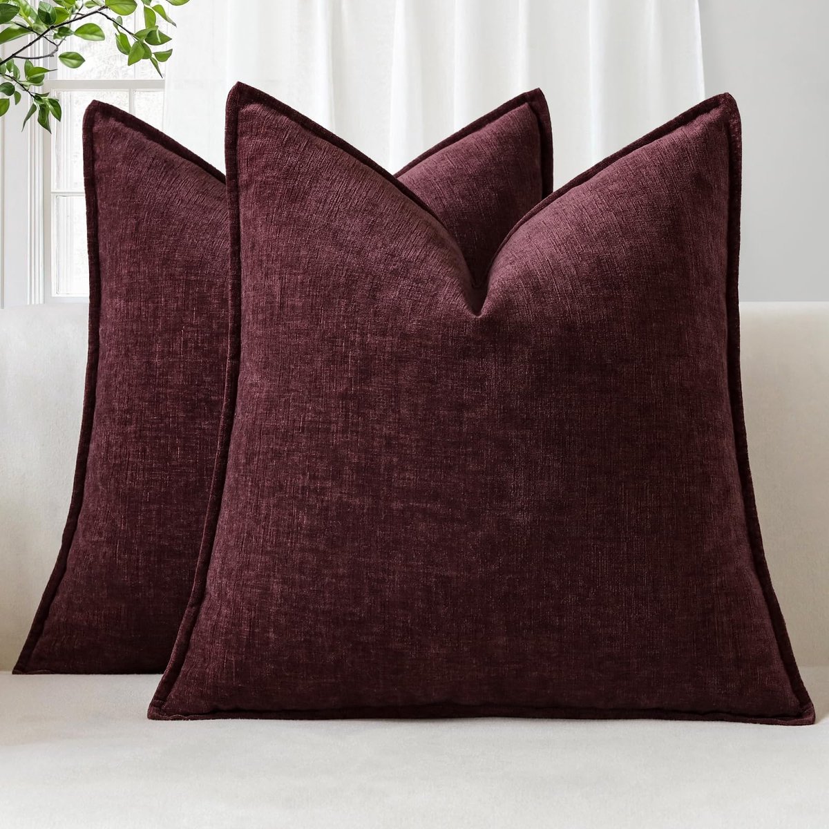 Famanu Set van 2 chenille kussenhoezen, zacht, decoratieve sierkussenhoezen, omwikkelde rand, sierkussen, decoratieve overtrek, effen, kussenhoes voor bank, slaapkamer en woonkamer, 50 x 50 cm wit