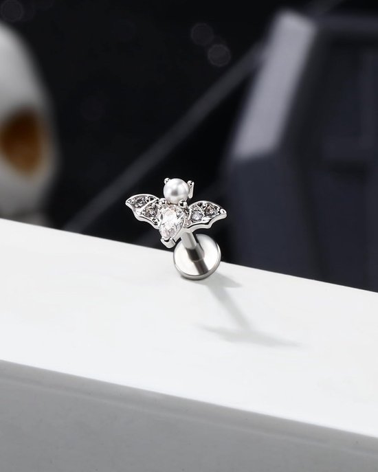 Halloween Platte Terug Oorbellen 3 STKS Kraakbeen Studs Bat Helix Oorbellen Intern Schroefdraad Neus Stud Tragus Piercing Sieraden — afbeelding 3