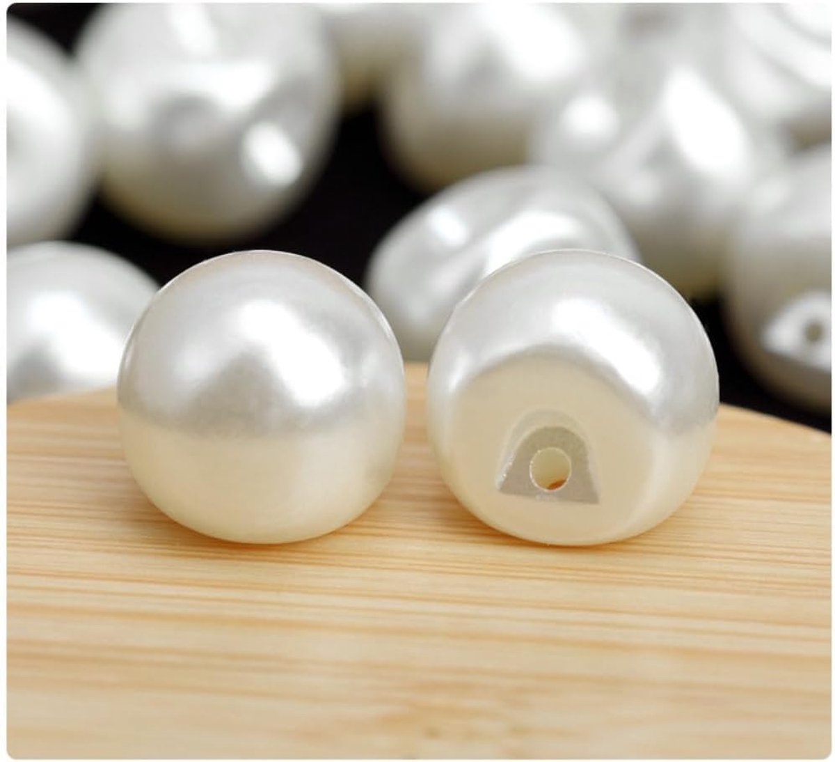 Knopen, decoratieve knopen, witte knopen met oogje, knopen voor naaien en knutselen van decoraties, decoratieve knoop voor doe-het-zelf breien, naaien, trui, kleding, mantels, jas, hemd