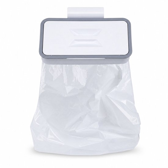 Grijze en witte hangende afvalhouder met een lege, doorzichtige plastic tas op een witte achtergrond.
