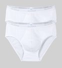 Set van twee witte herenslips met een elastische tailleband voorzien van het Sloggi-logo.