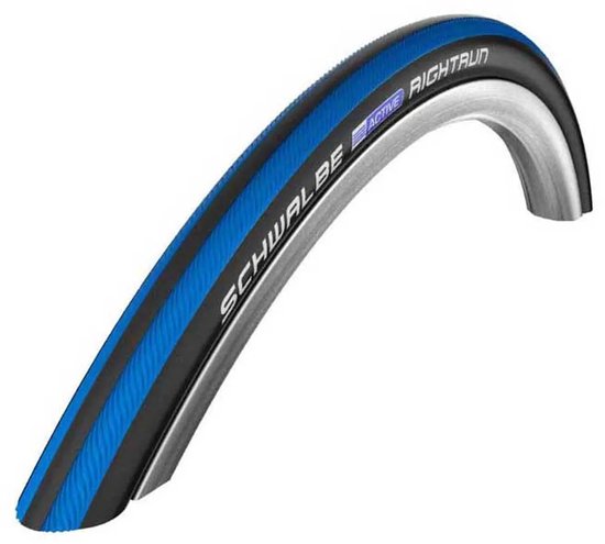 Zwarte fietsband met twee blauwe strepen. "SCHWALBE ACTIVE RIGHTRUN" staat op de zijkant.