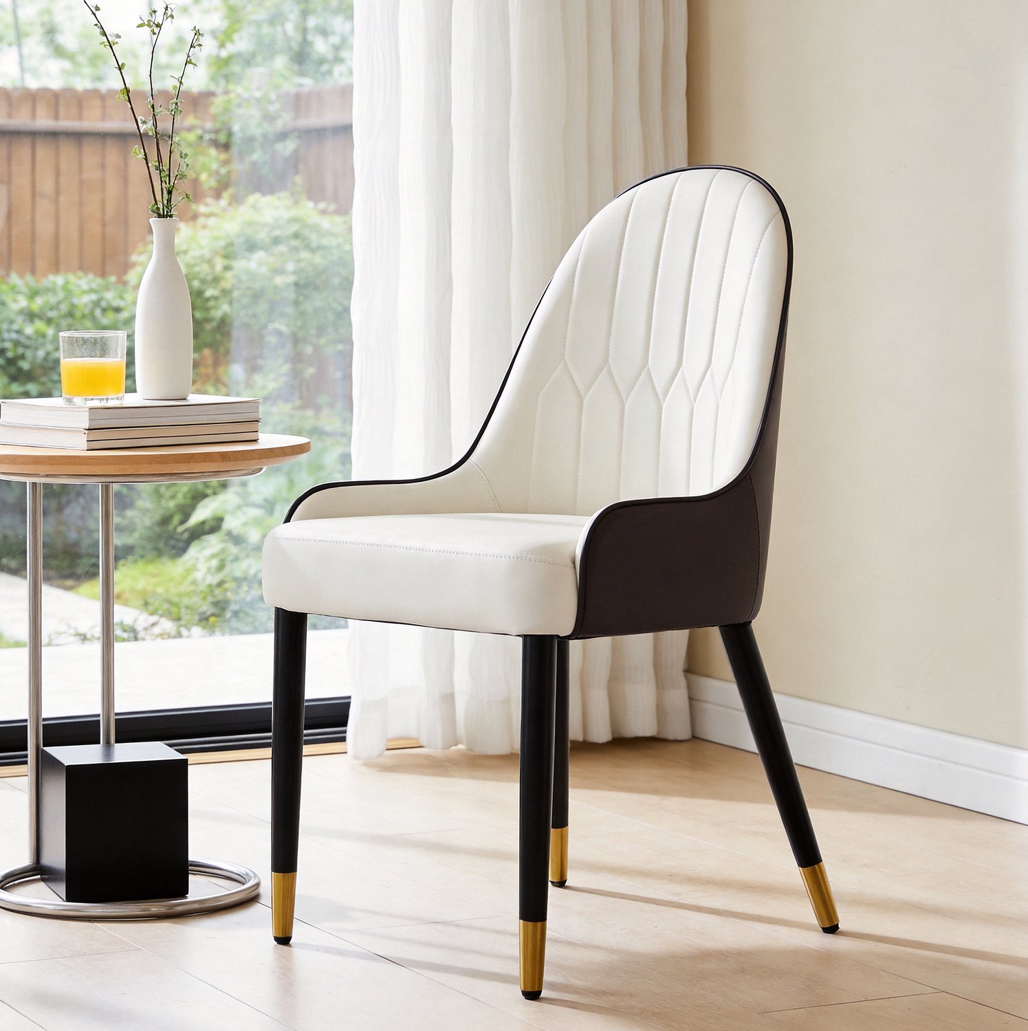 STILVORA Eetkamerstoelen Set Van 2 - Ergonomische Rugleuning En Zachte Zitting - Voor Eetkamer En Keuken - Kunstleer En Metaal - Wit En Bruin