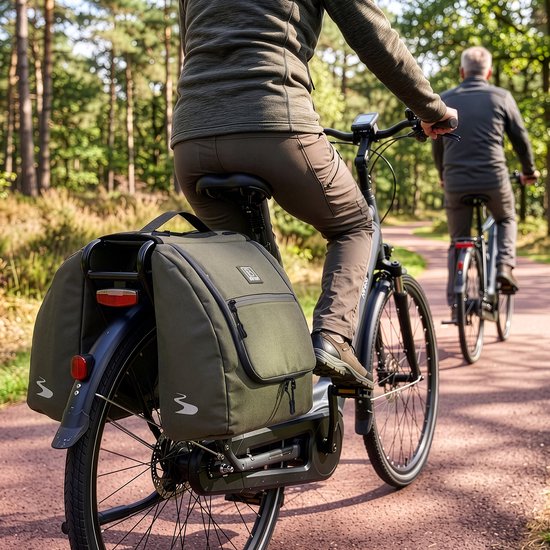 Brisby Dubbele Fietstas 34 Liter – Voor Gewone en Elektrische Fiets – Waterafstotend Polyester – Met Trekkoord, Gespsluiting en Reflectie – Groen — afbeelding 5
