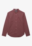 Rood en blauw geruit overhemd met lange mouwen, knoopsluiting en 'Laundered Wash' label in de kraag.