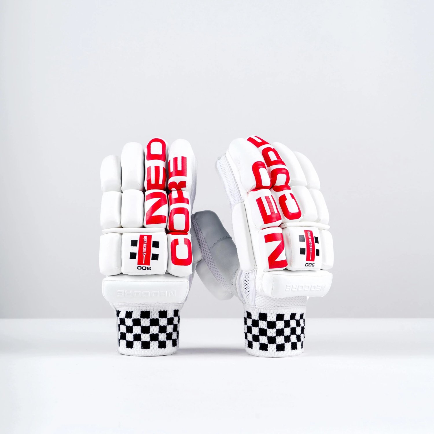 Gray-Nicolls cricket handschoen Neocore 500 links large rood wit.