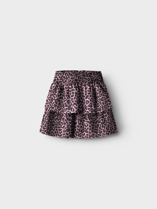 Roze rok met twee lagen en een zwart luipaardpatroon, voorzien van een elastische tailleband.