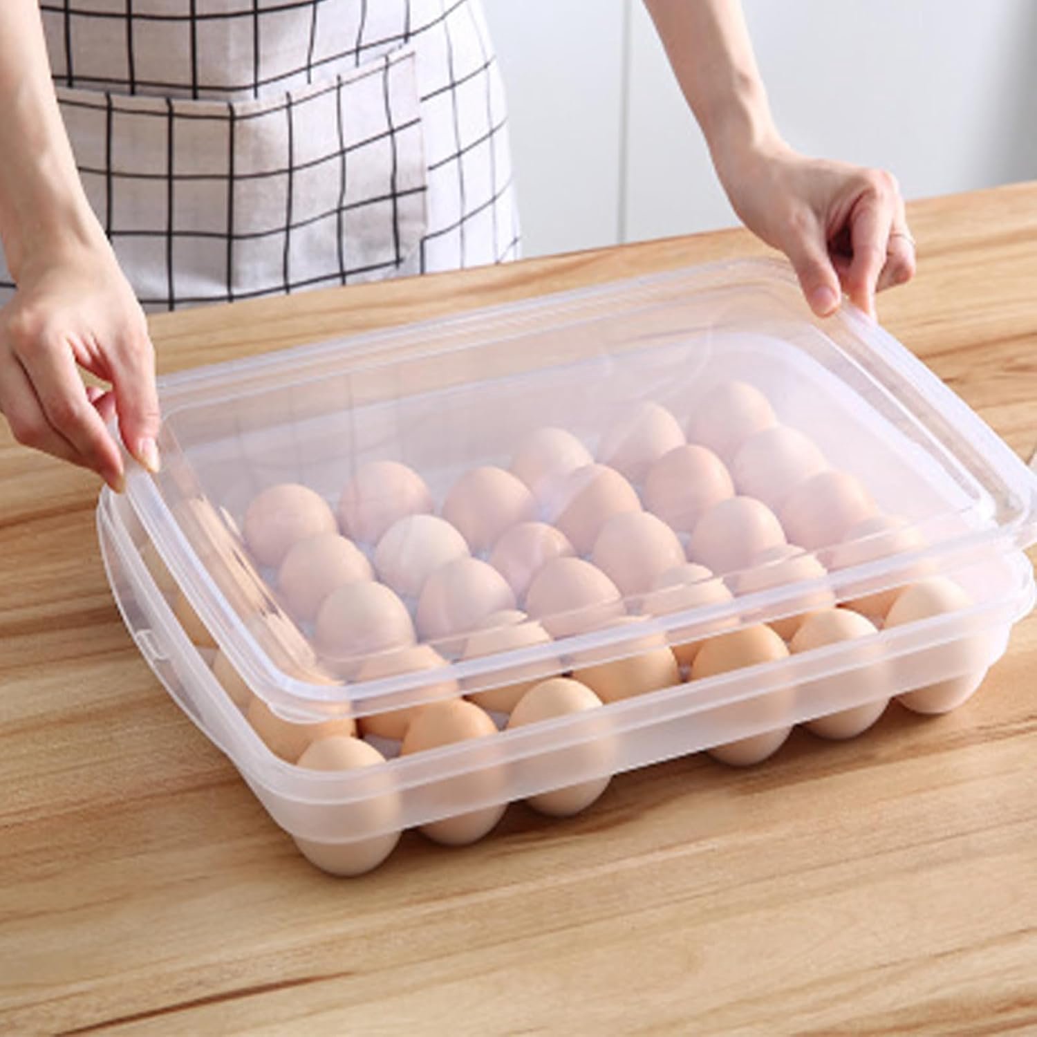 Eieropbergdoos met 34 roosters en handvat voor eenvoudig transport in de keuken en bij outdooractiviteiten, robuuste kunststof, 36 x 26 x 7 cm