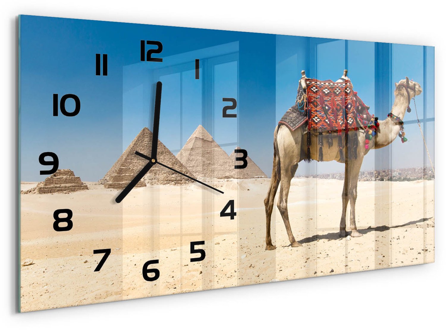 TULUP Wandklok - Kameel in Caïro Glazen Wandklok Design - 60x30 cm - Beige Klok Glas Met Opdruk - Zwarte handen - Rechthoekige Klok - Wandklok Glas Met Motief - Decoratieve Glazen Klok