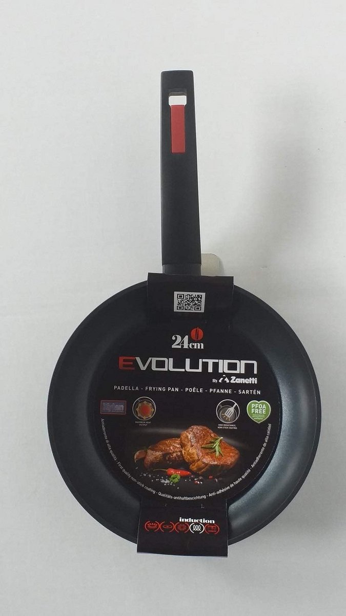 Evolution Pan met Anti-aanbaklaag voor Inductie en Alle Warmtebronnen, 30 cm, Zwart
